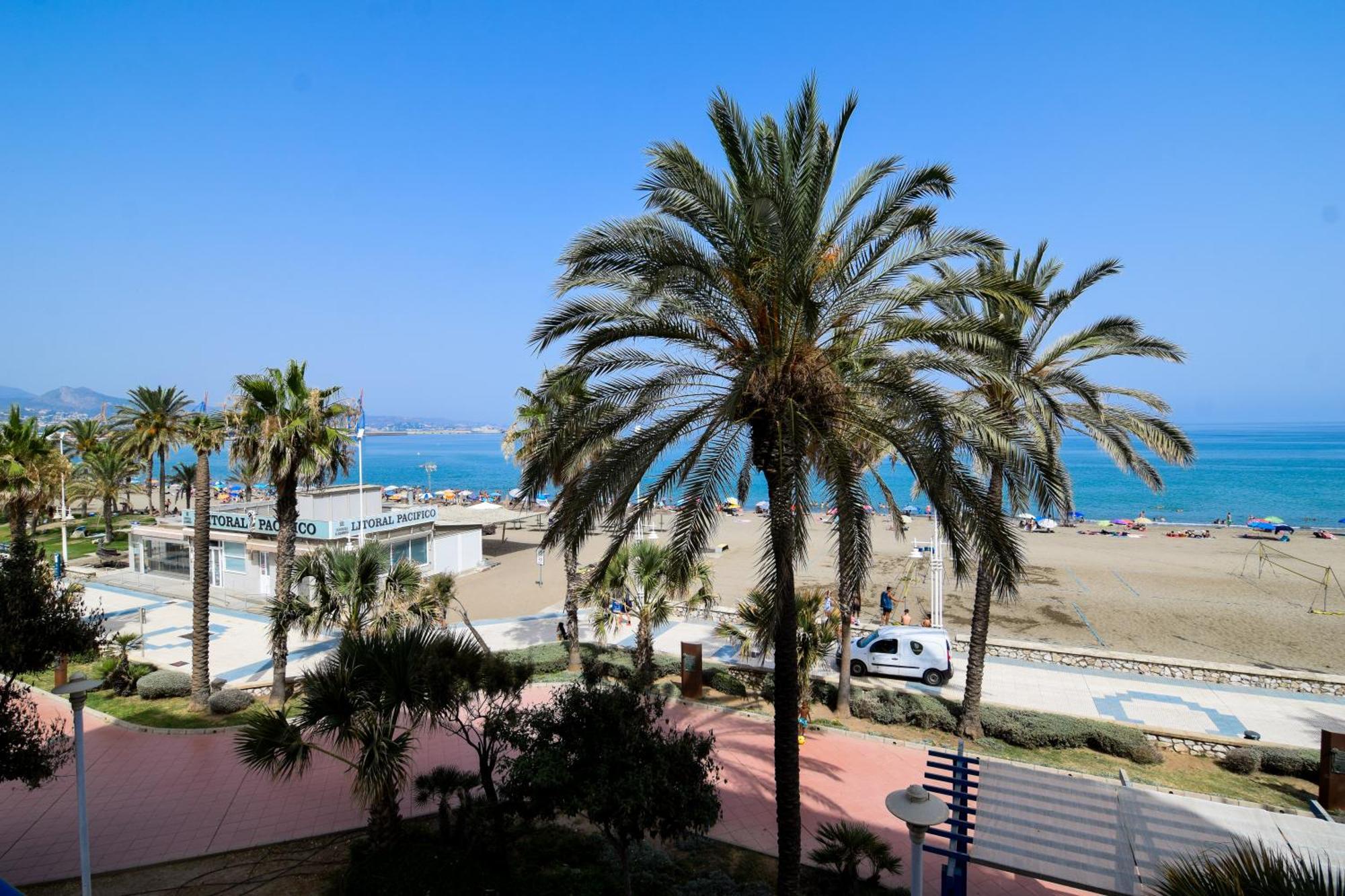 Letmalaga Pacifico Playa Apartment ภายนอก รูปภาพ